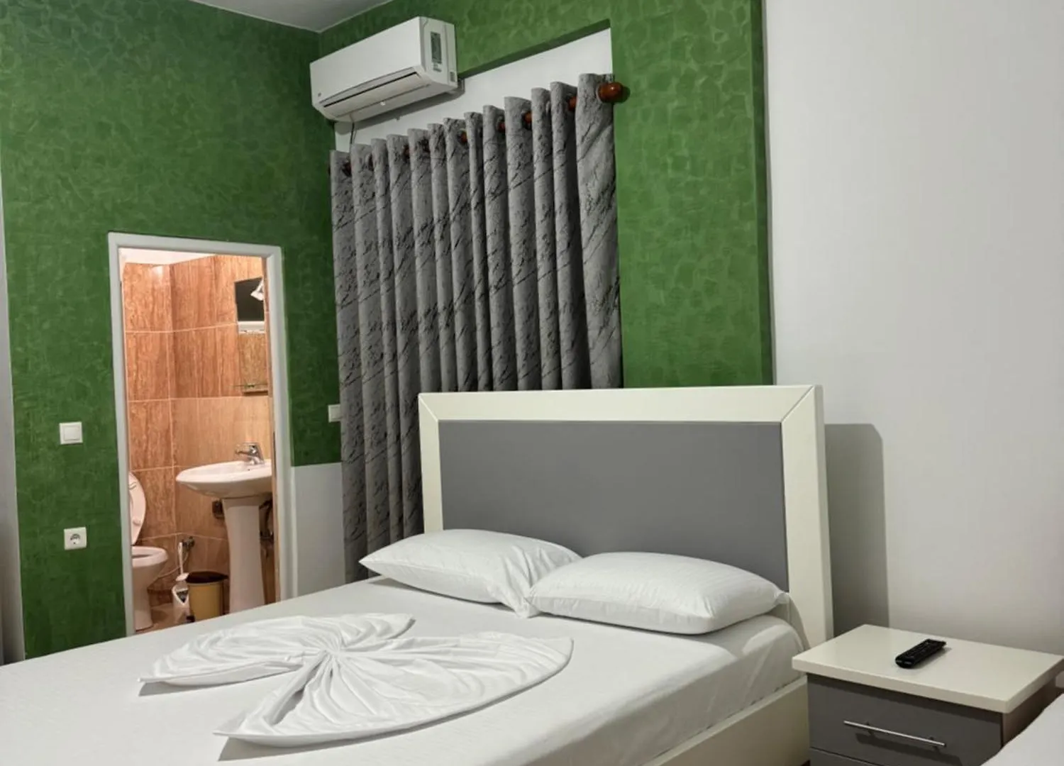 Vila Zeka Ksamil Albania