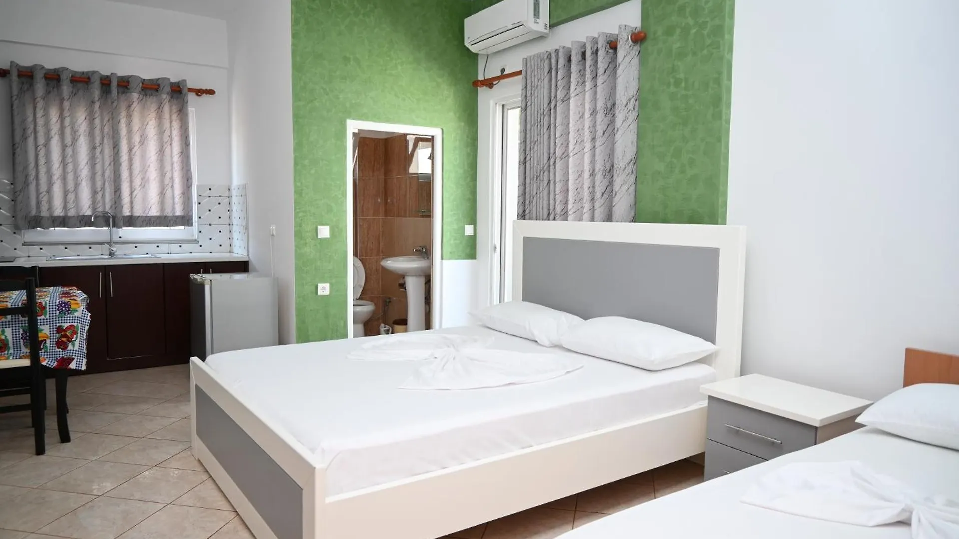Vila Zeka Ksamil